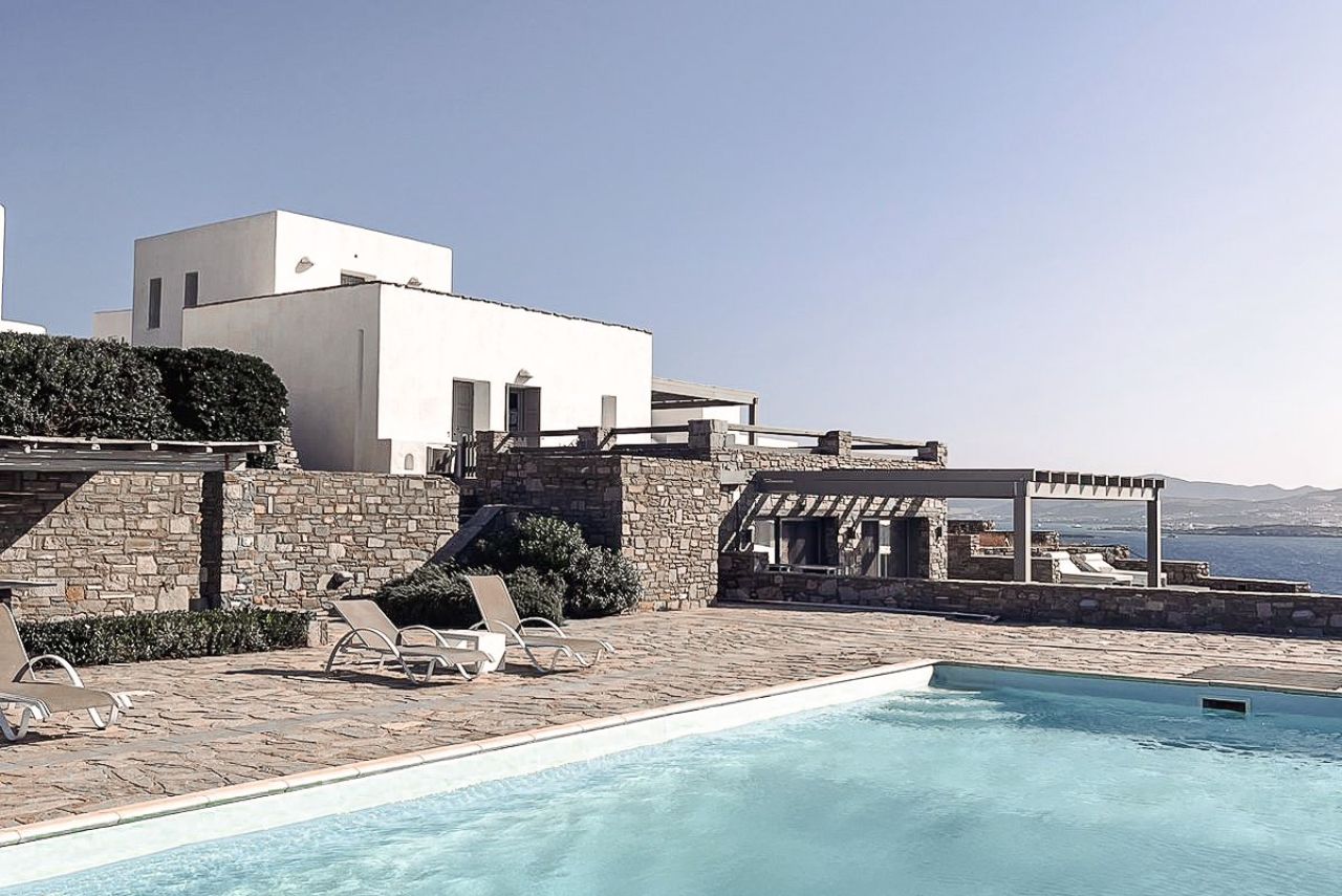 SEAFRONT VILLA, 175sq.m | Private Pool & Sea view